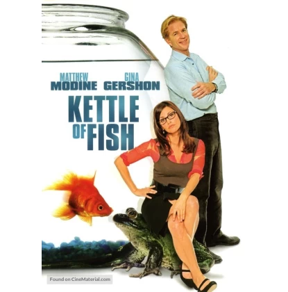 ΣΑΝ ΤΟ ΨΑΡΙ ΕΞΩ ΑΠΟ ΤΗ ΓΥΑΛΑ - KETTLE OF FISH DVD USED